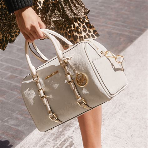 michael kors clearance canada|michael kors outlets canada.